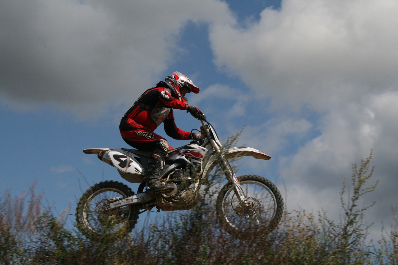 motocross  jump  motorsor free photo