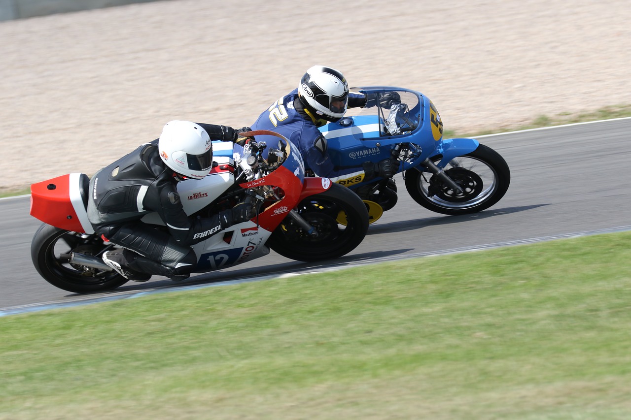 motorbike racing sport free photo