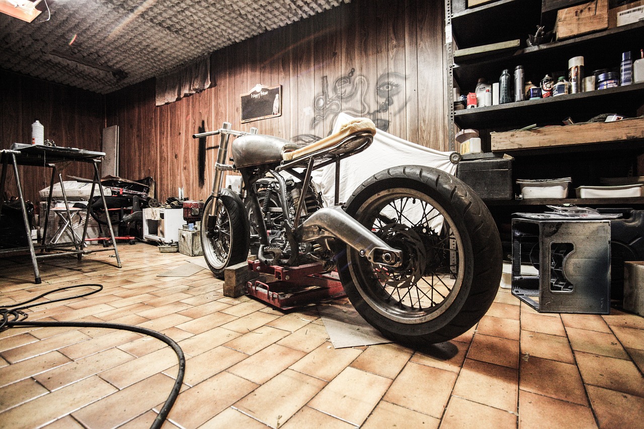 motorbike garage repairs free photo