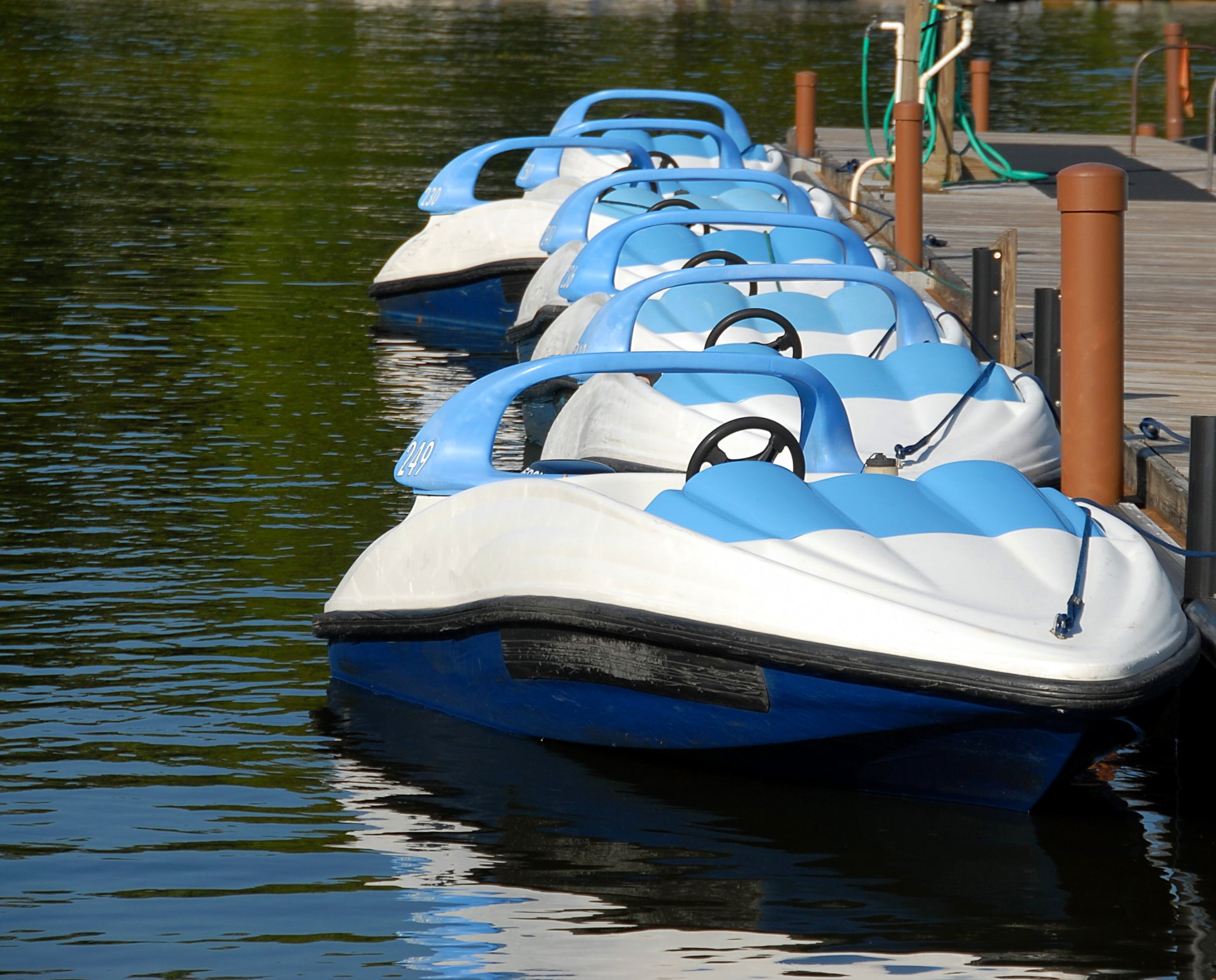 boats motorboat recreation free photo