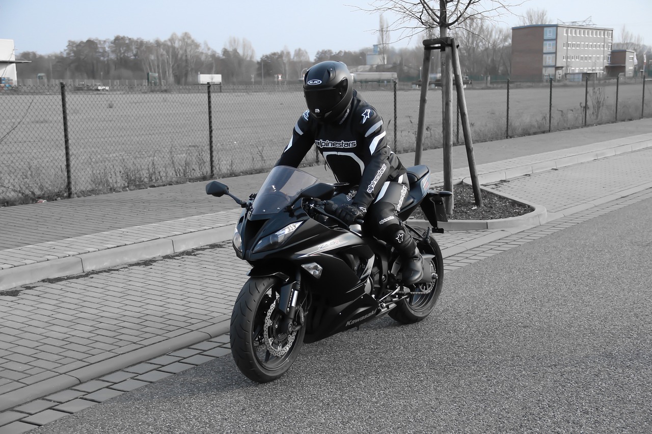 motorcycle bike motorcyclist free photo