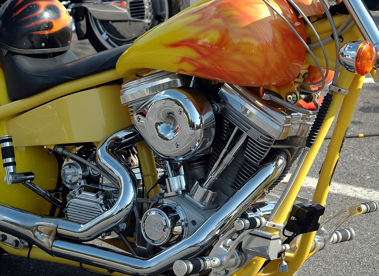 motorcycle engine chrome free photo