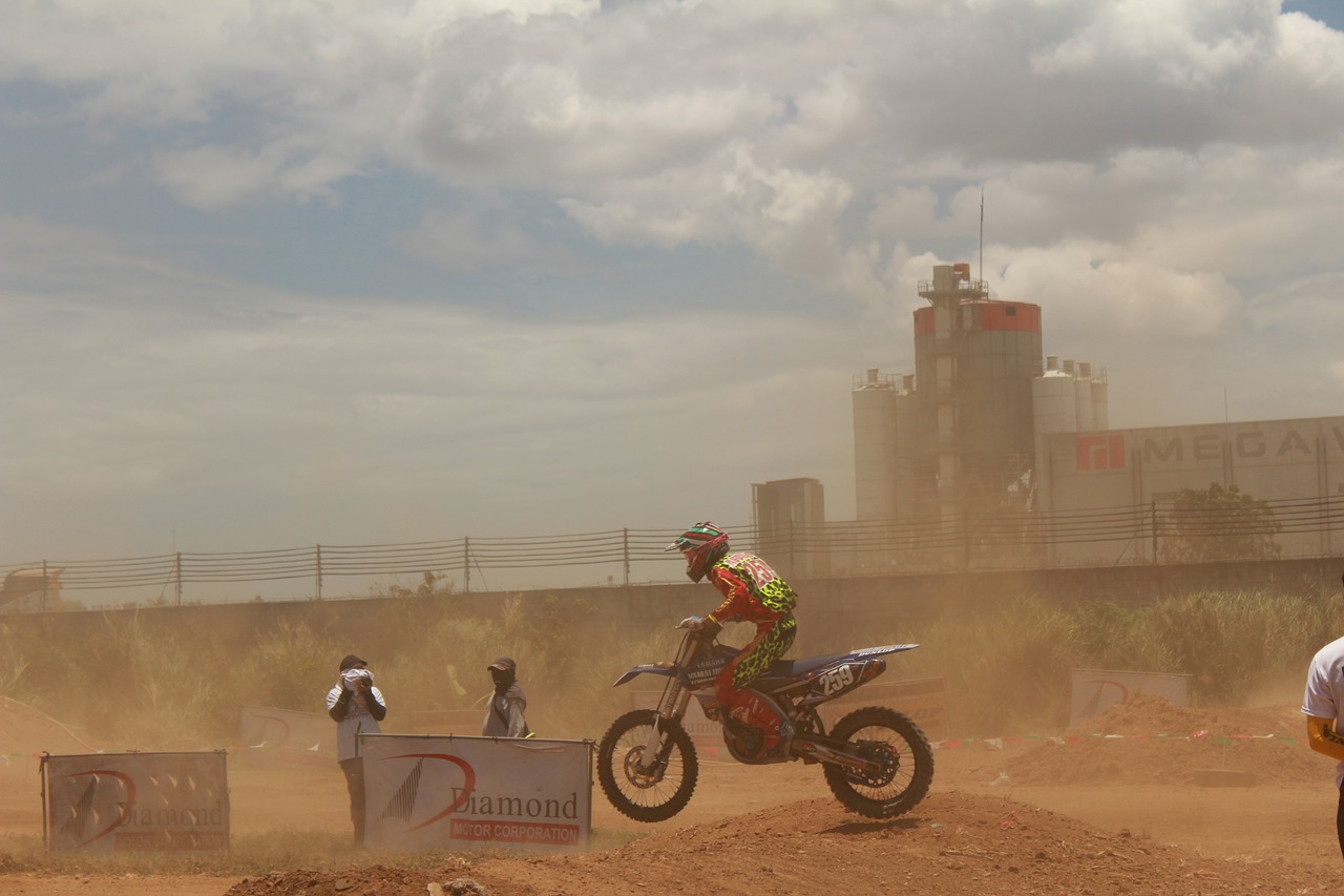 motorcycle motocross extreme free photo