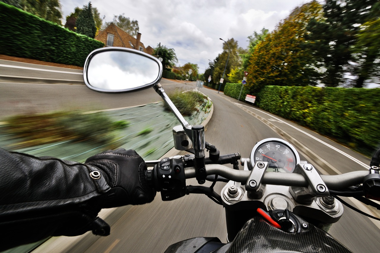 motorcycle road speed free photo