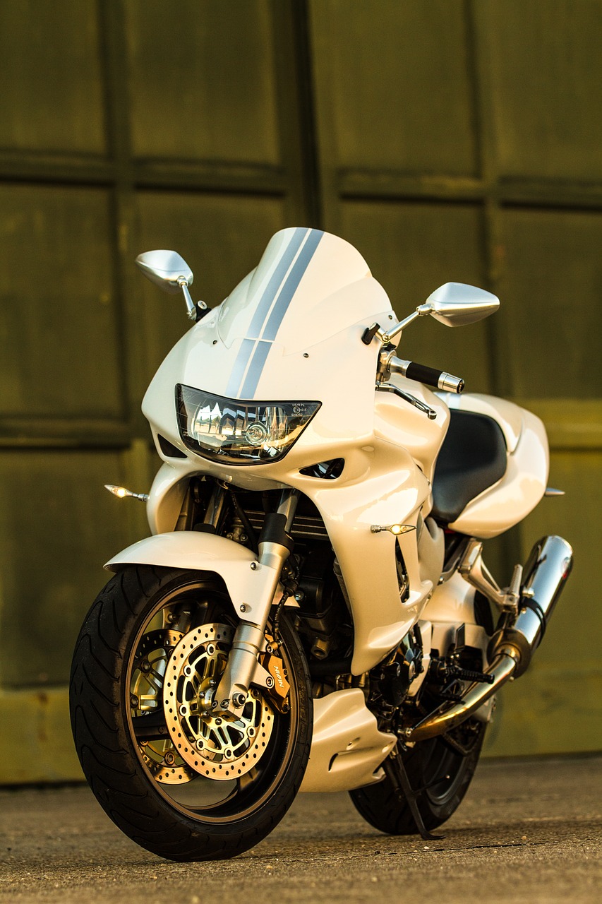 motorcycle honda vtr1000f free photo