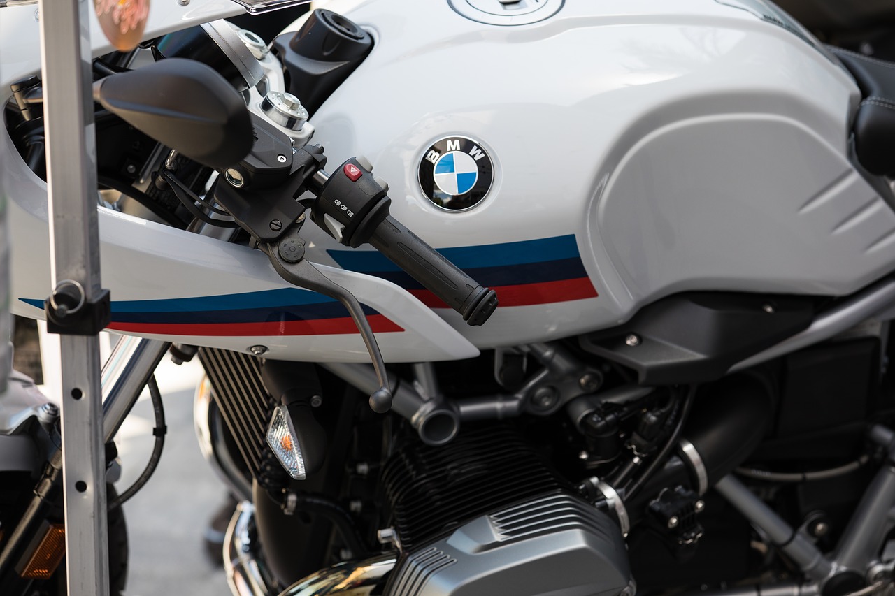 motorcycle bmw ride free photo