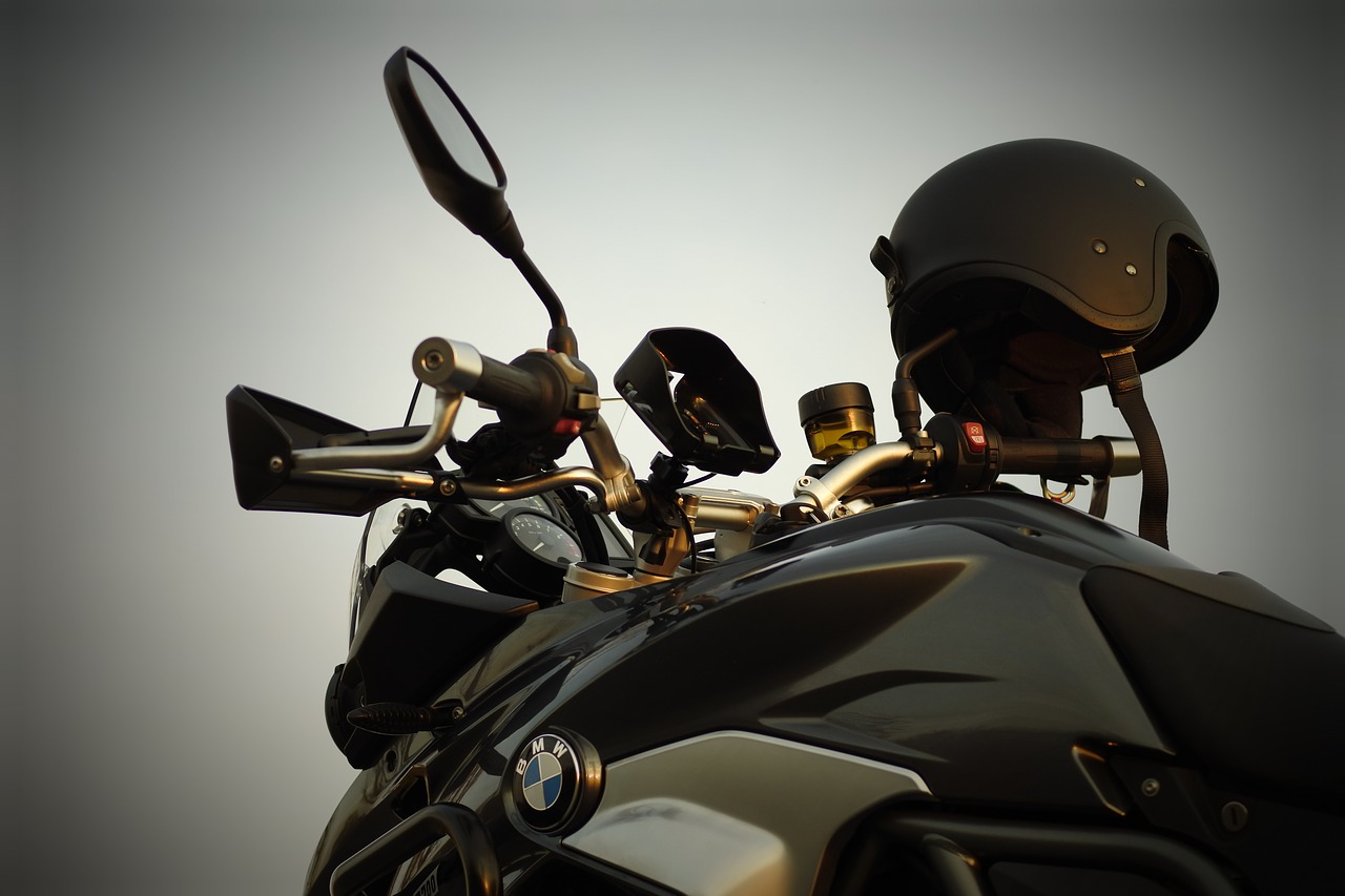 motorcycle bmw f700gs free photo