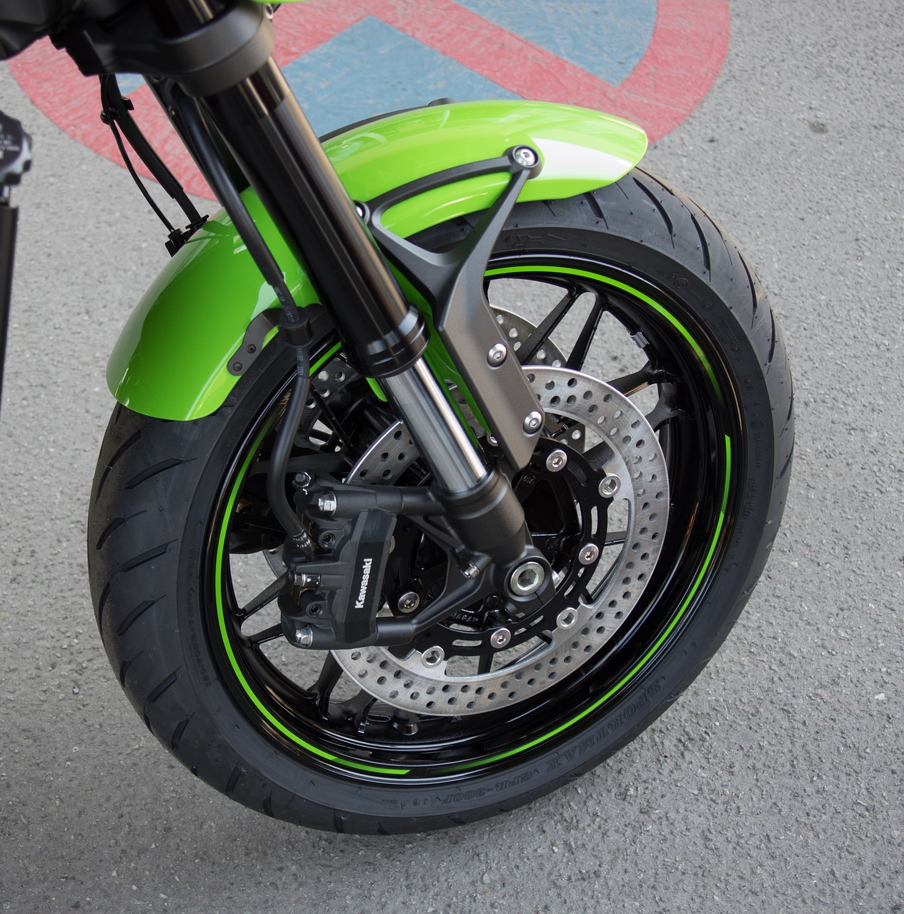 motorcycle  front wheel  brake system free photo