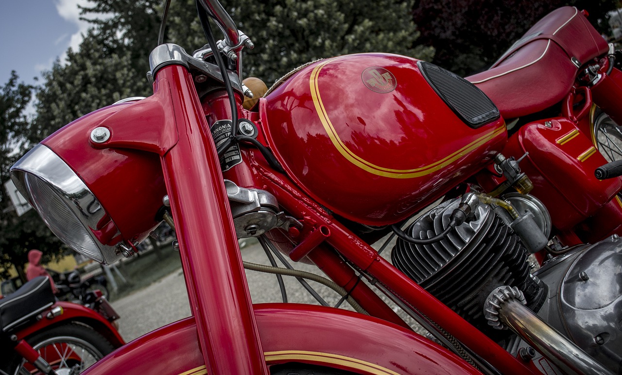 motorcycle  red  transport free photo