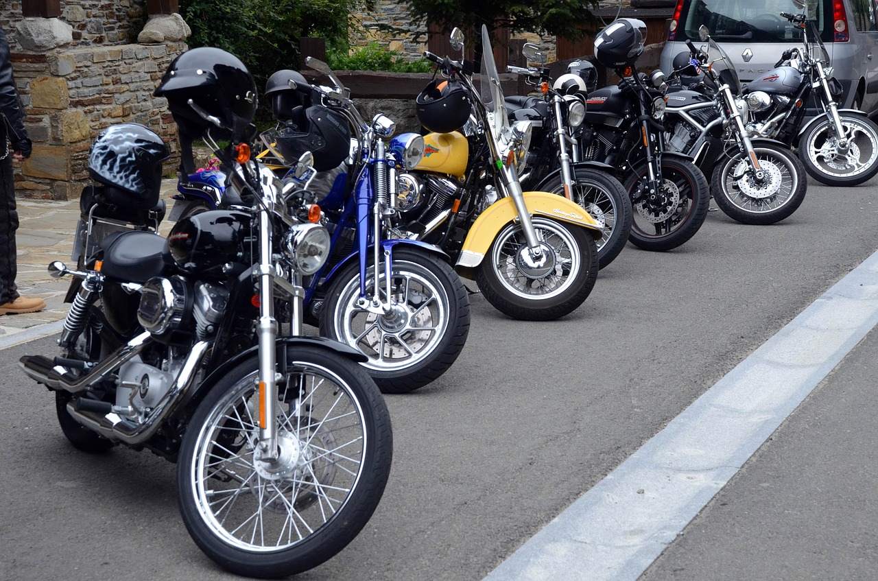 motorcycle moto road free photo