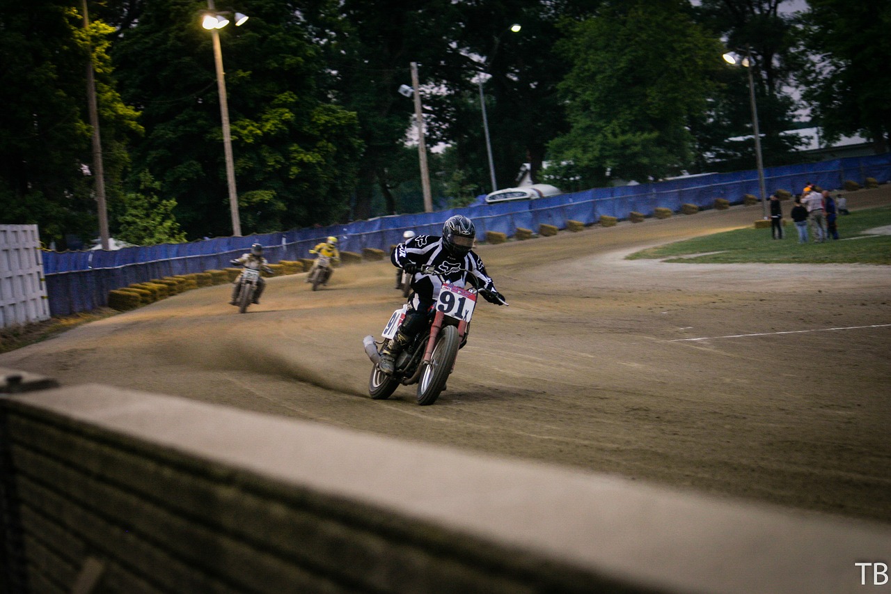 motorcycle race curve free photo