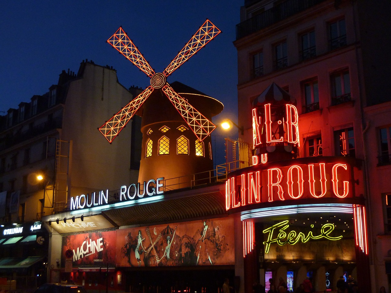 moulin rouge paris red mill free photo