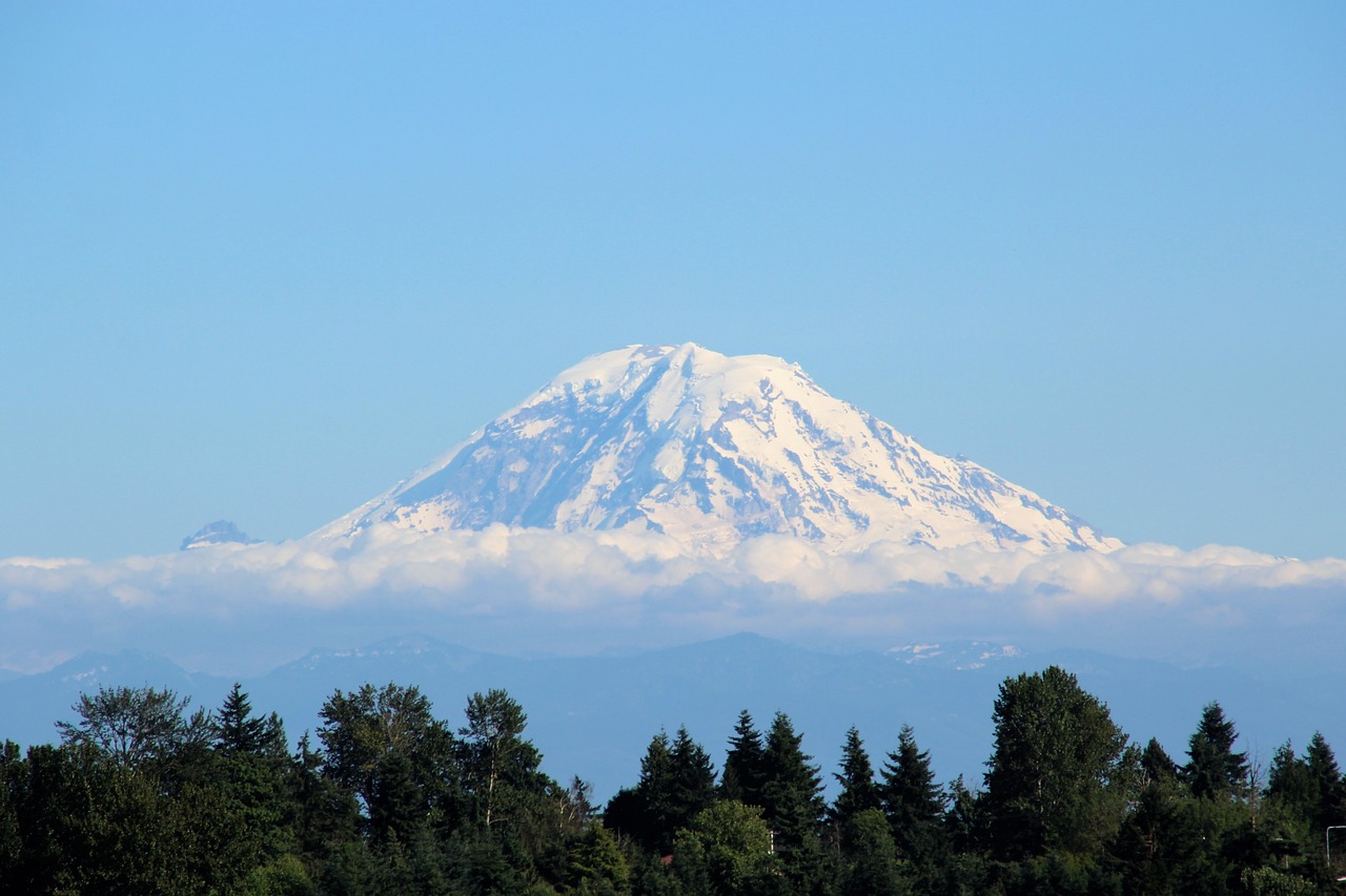 mount rainier  seattle  mountain free photo