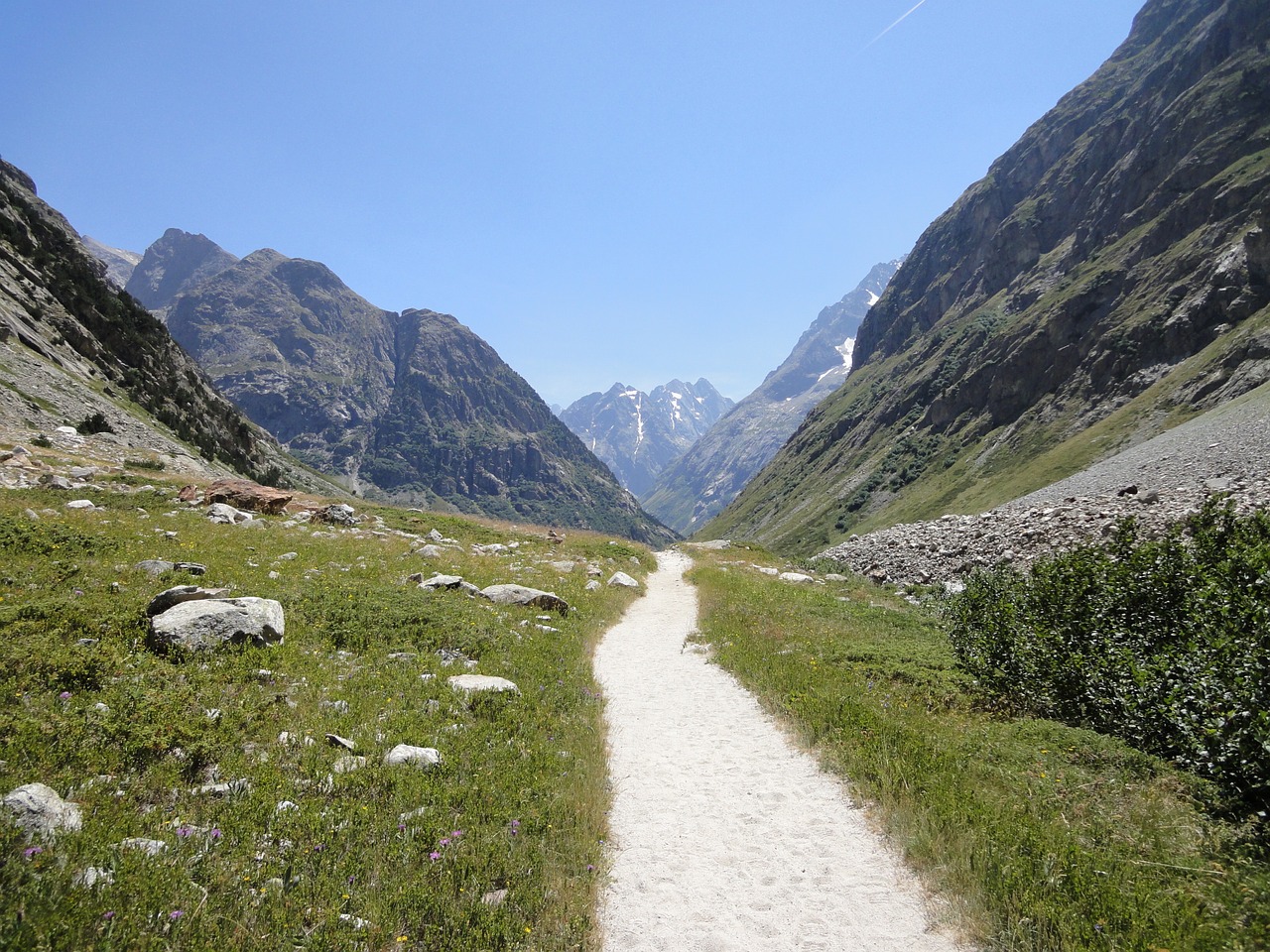 mountain landscape nature free photo