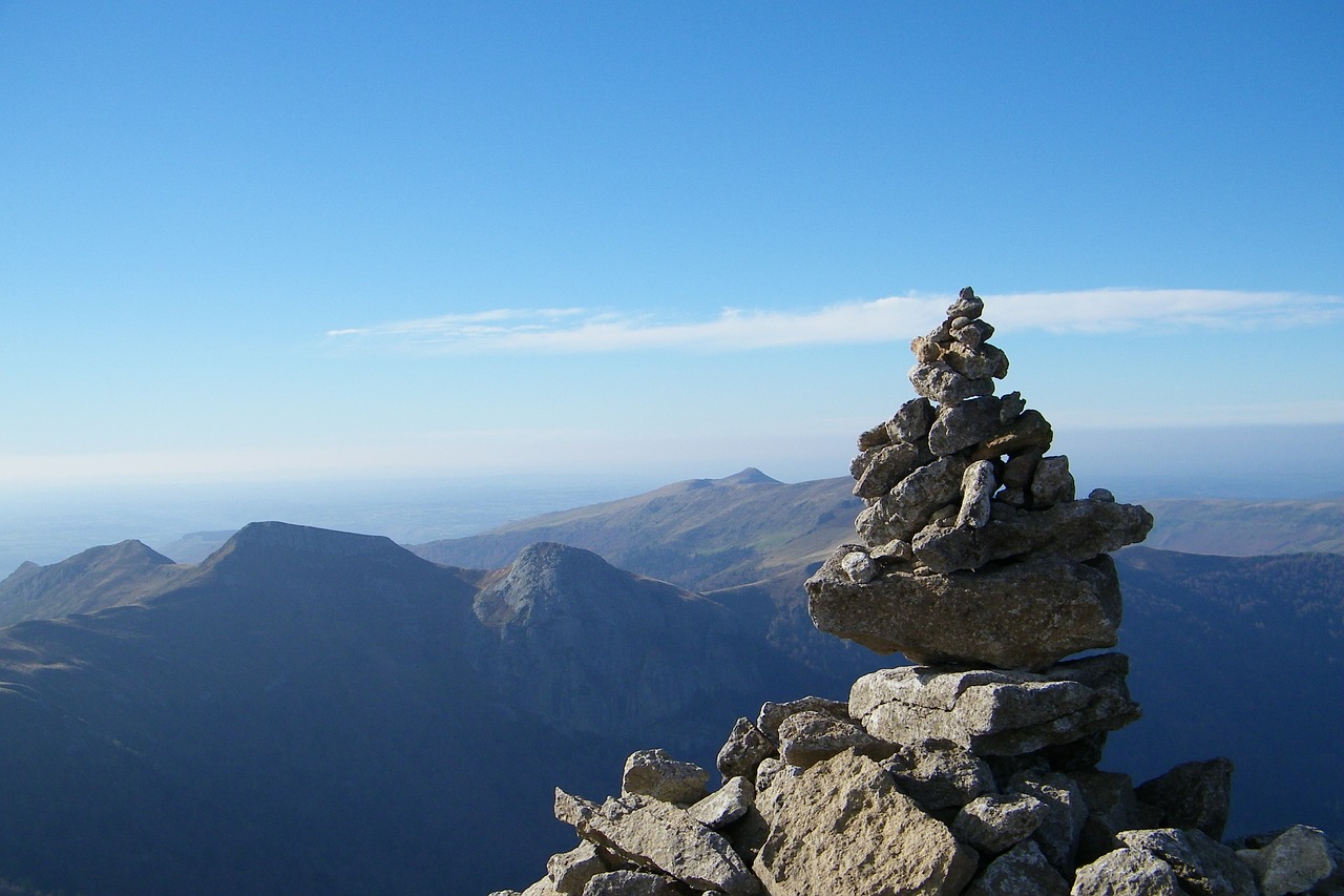 mountain cantal view free photo