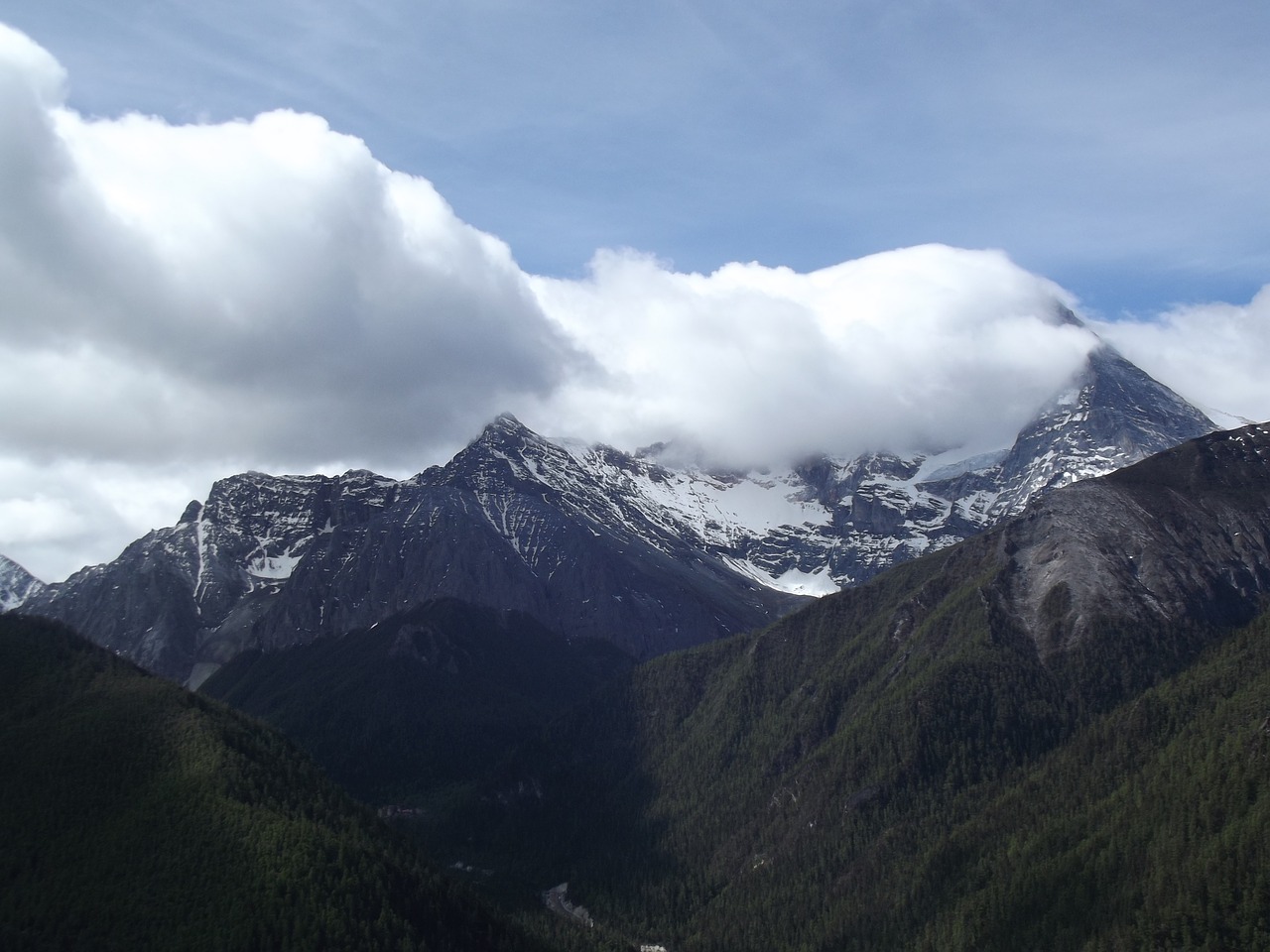 mountain the scenery aden free photo