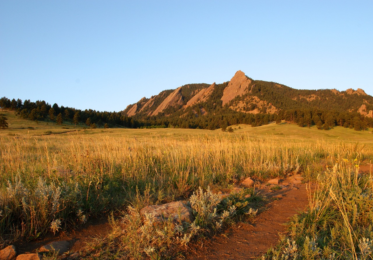 mountain trail hiking free photo