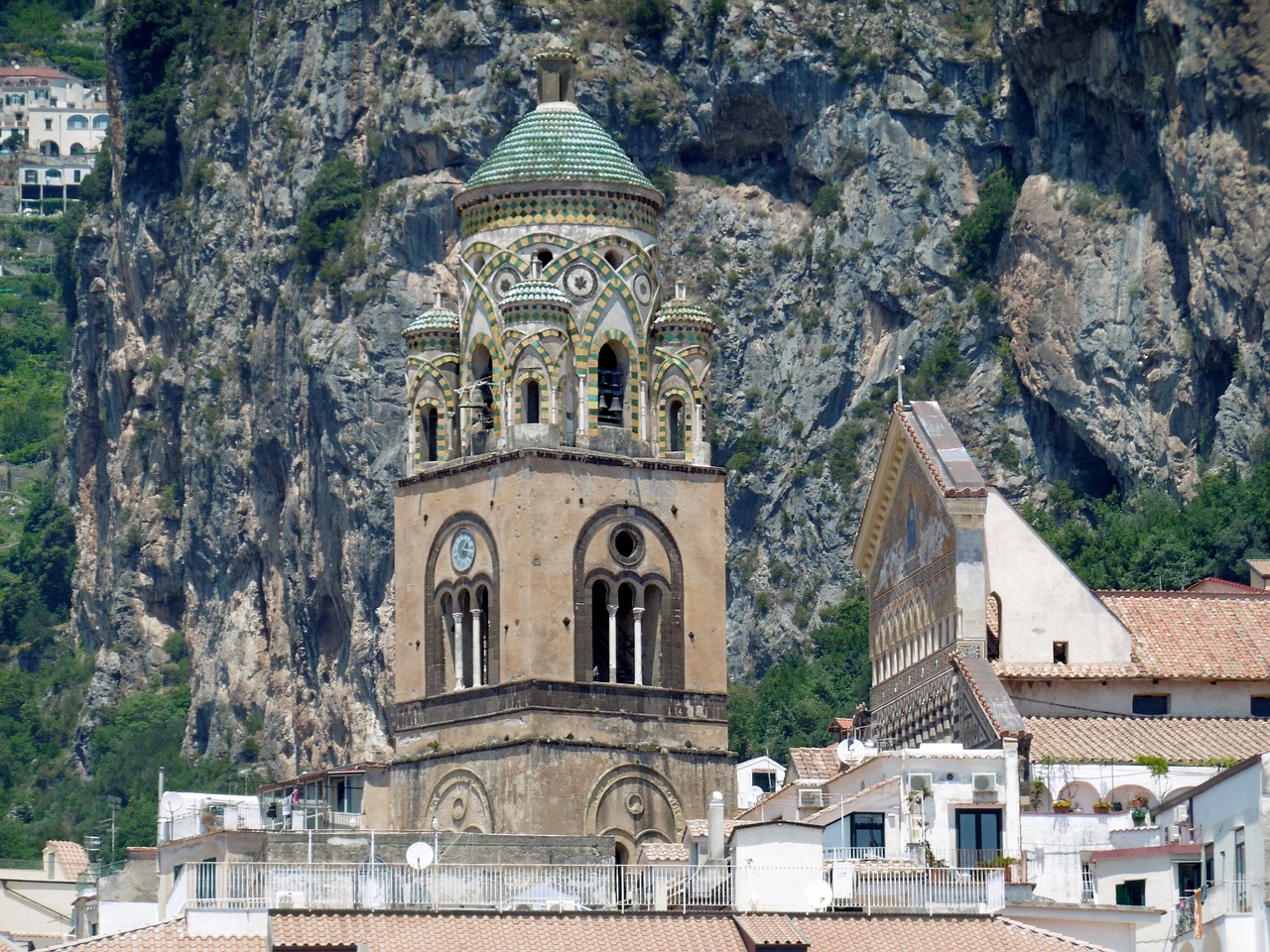 mountain church italy free photo