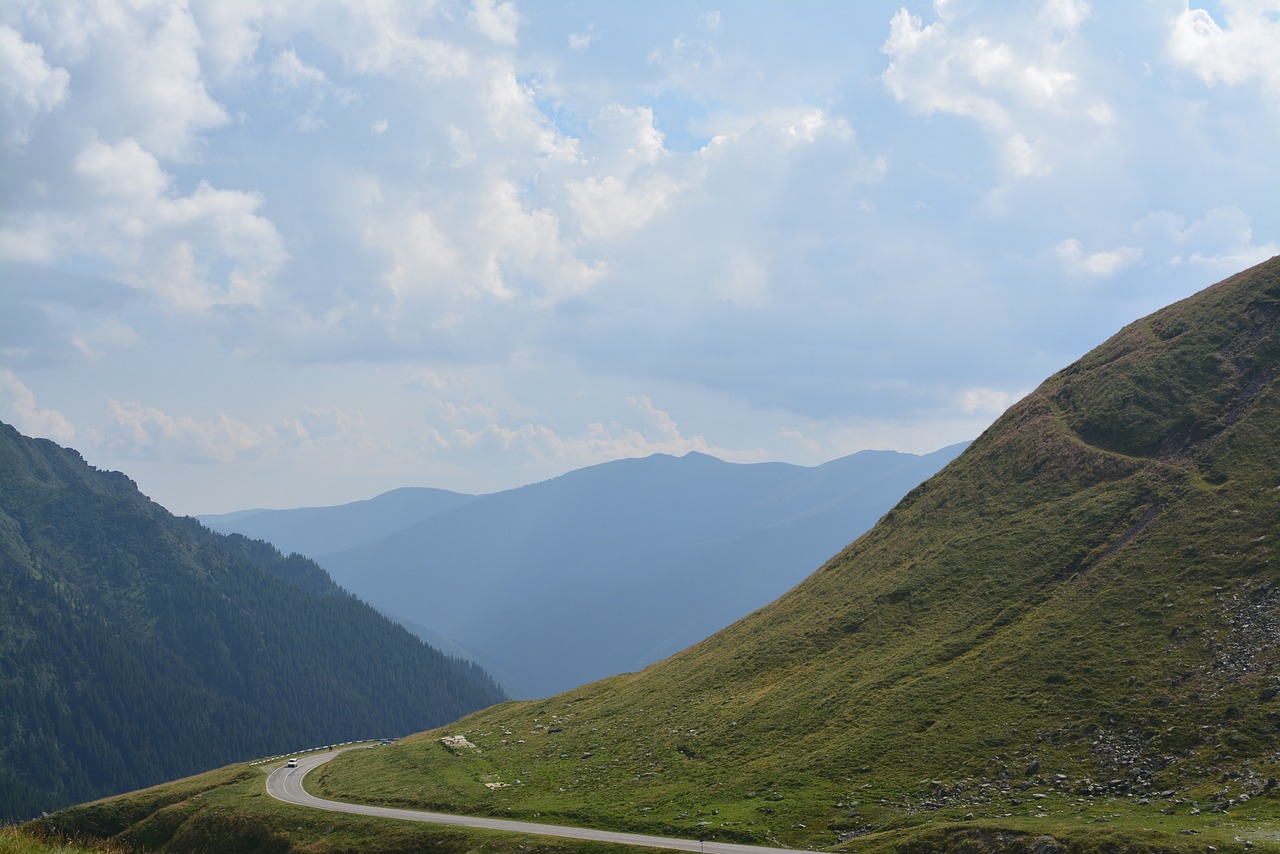 mountain cloud transfagarasanul free photo