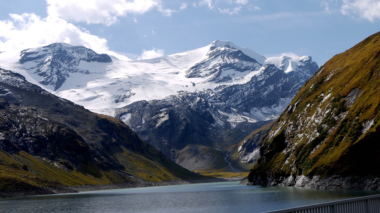 mountain lake austria free photo