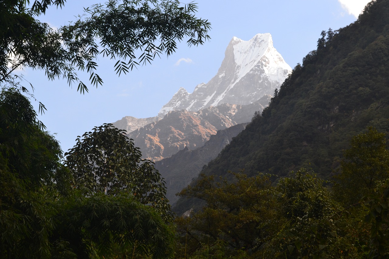 mountain trekking nepal free photo