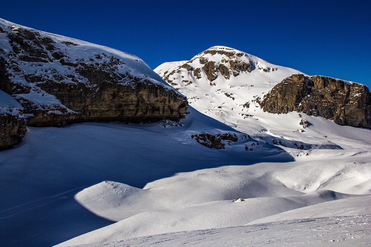 mountain snow nature free photo