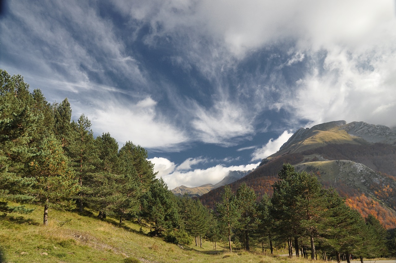 mountain pyrénées spain free photo