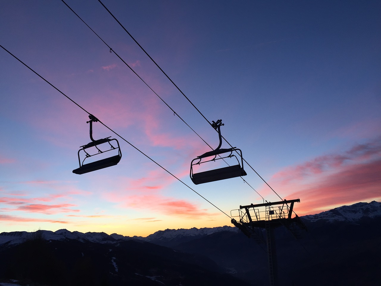 mountain ski chair lift free photo