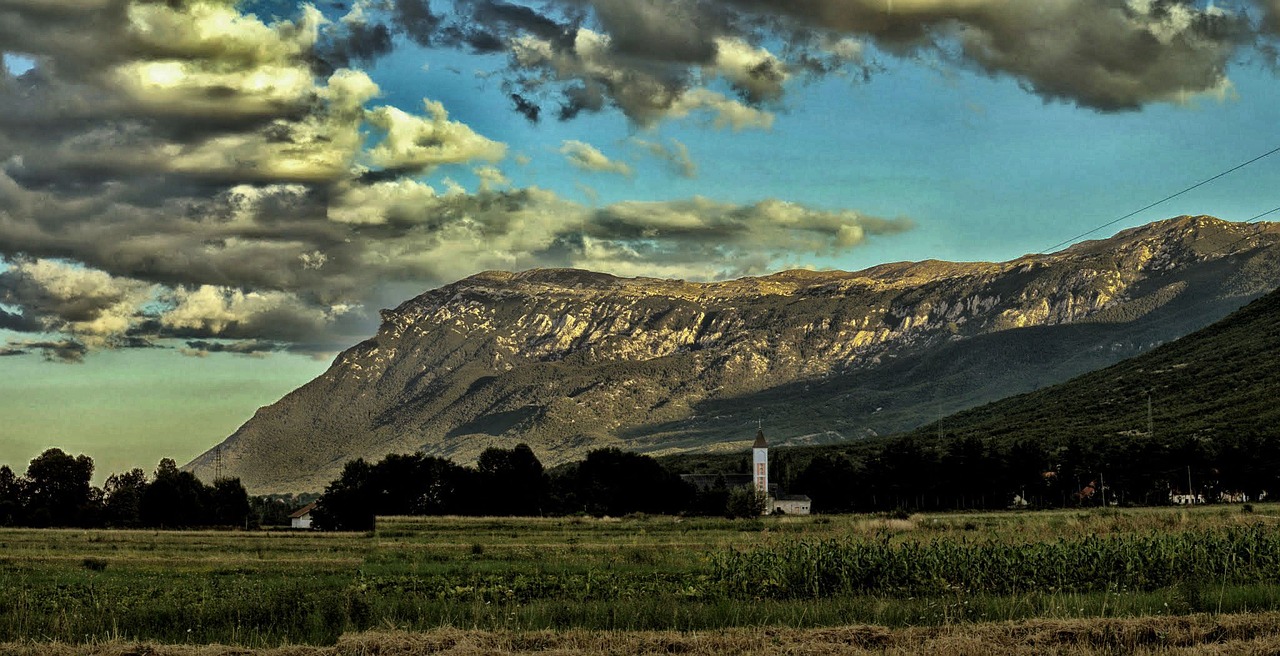 mountain landscape sky free photo