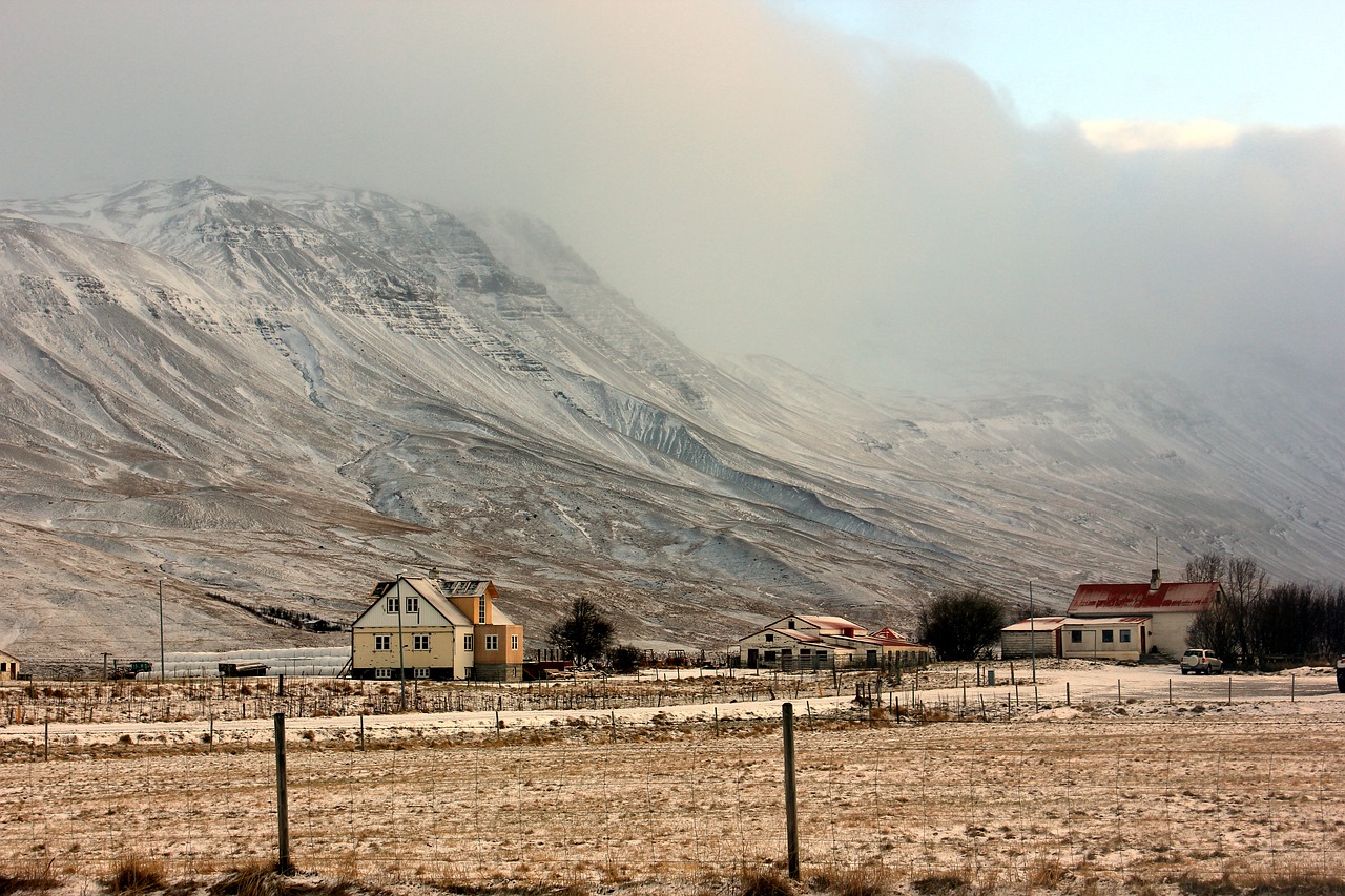 mountain house mist free photo