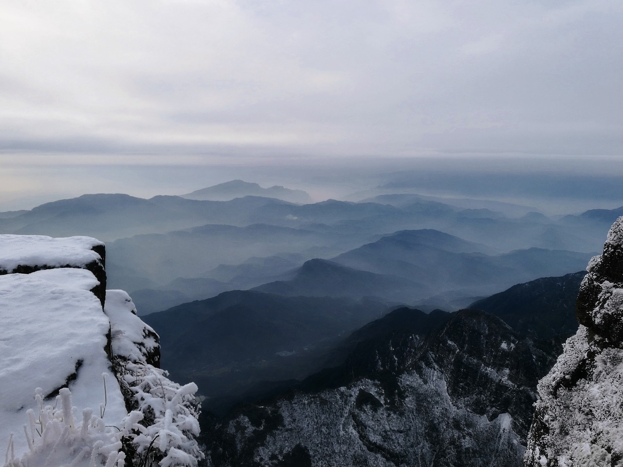 mountain snow mountain emeishan free photo