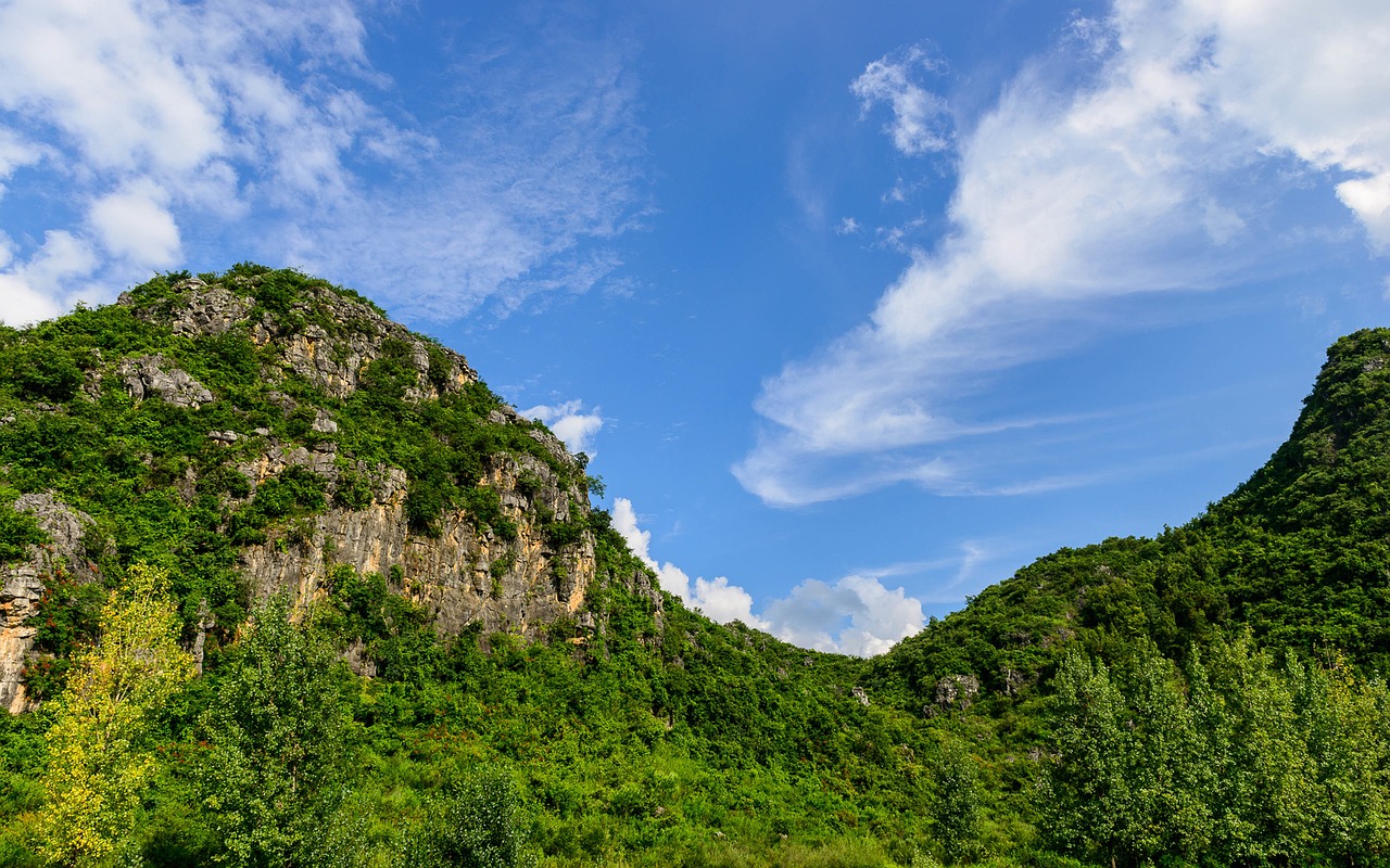 mountain and sky free photo