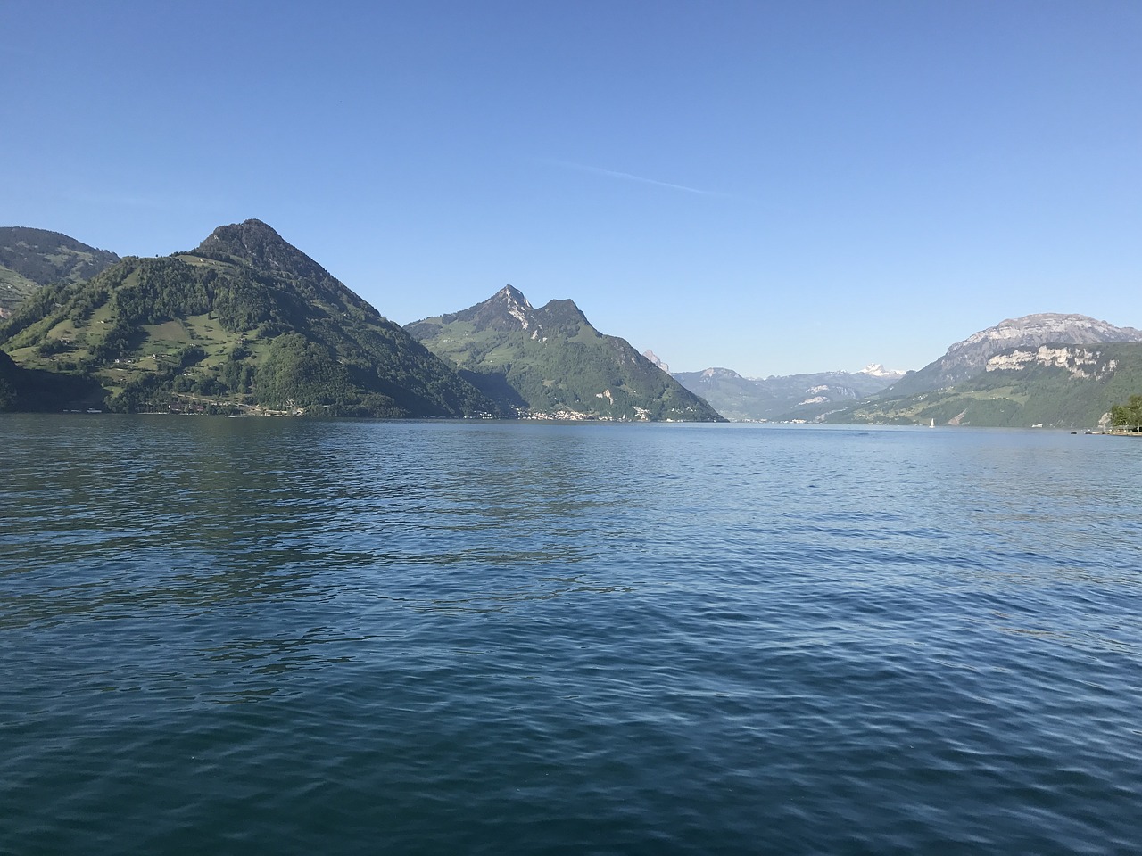 mountain lake lake lucerne region free photo