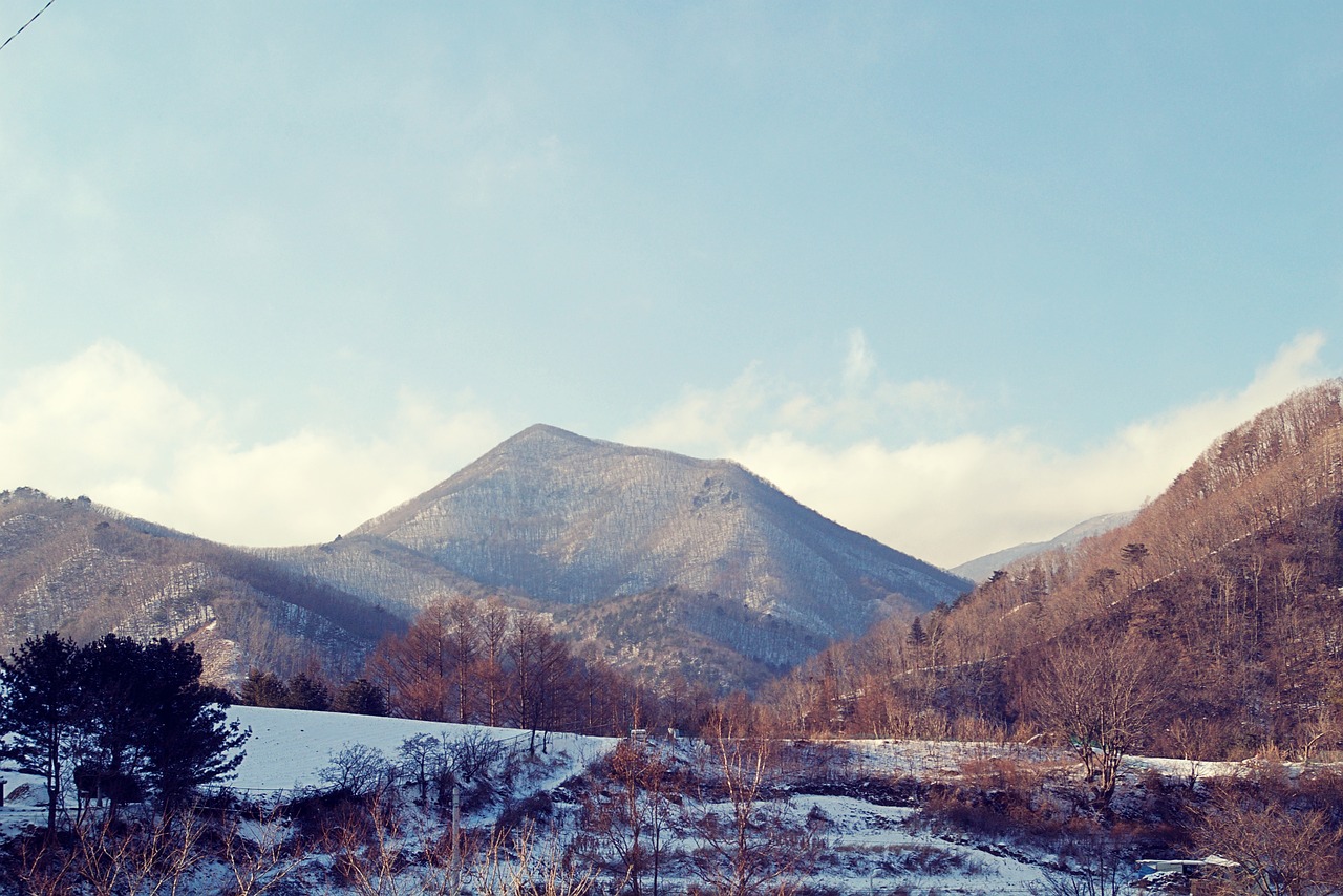 mountain winter climbing free photo