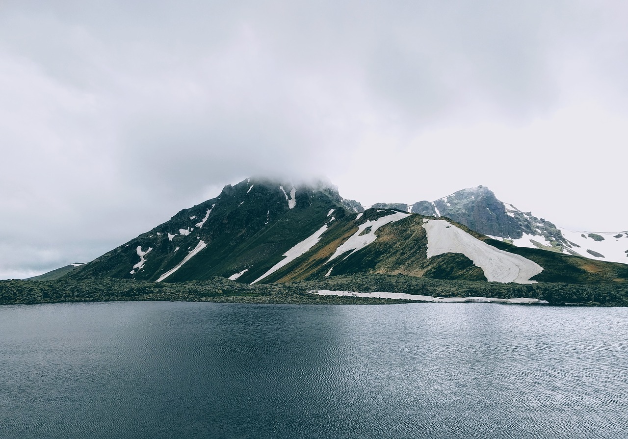 mountain highland cloudy free photo