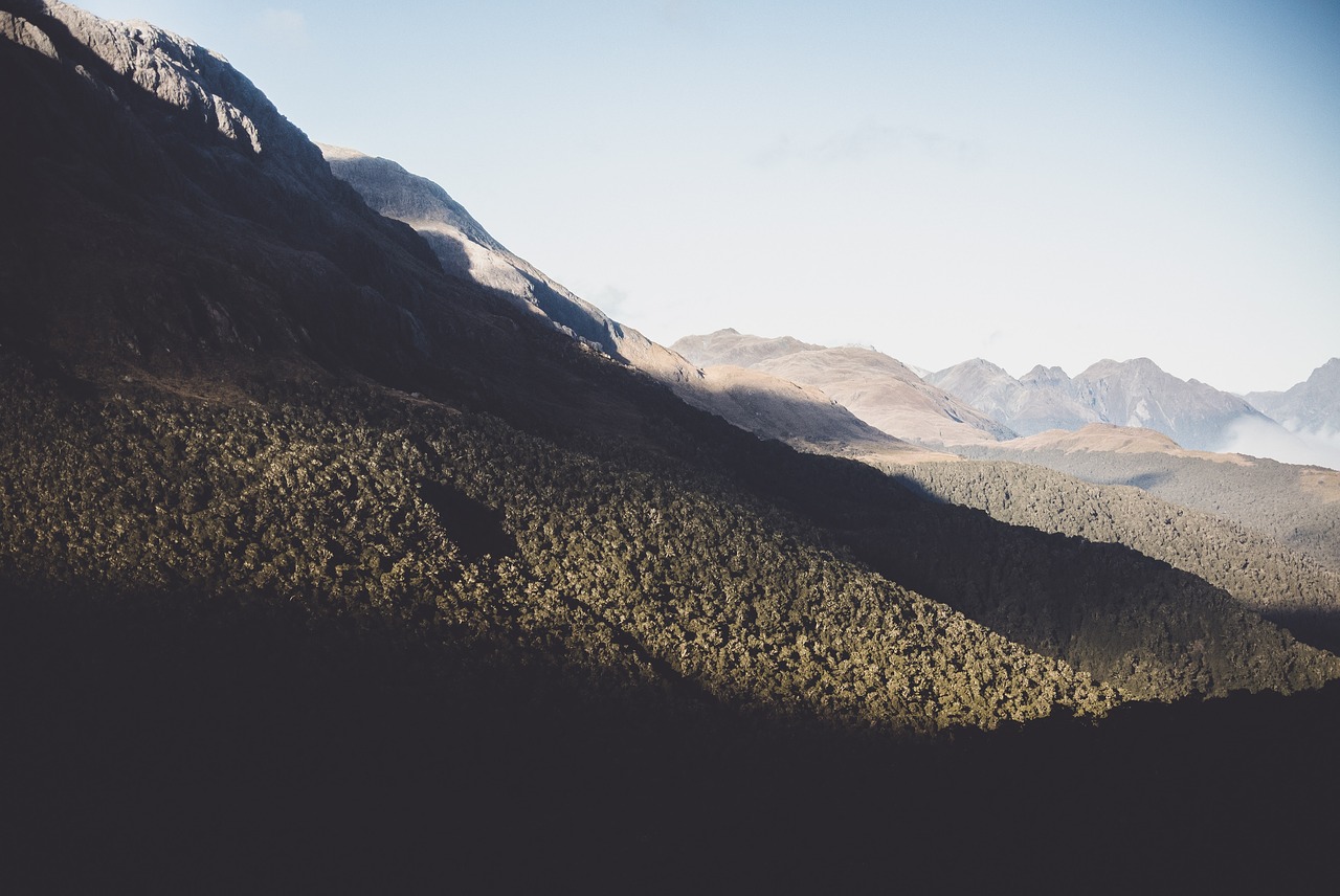 mountain highland cloud free photo