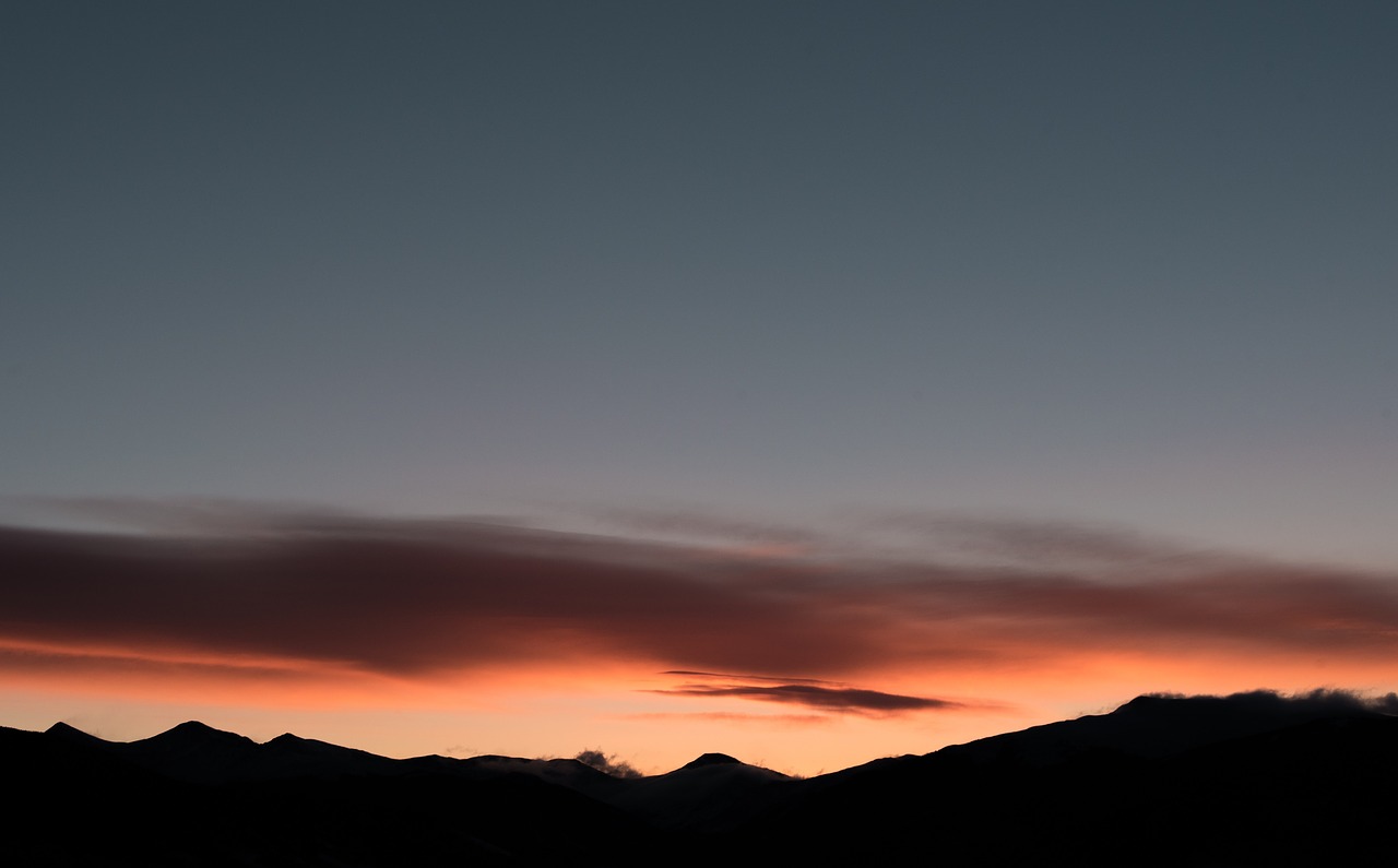 mountain landscape silhouette free photo