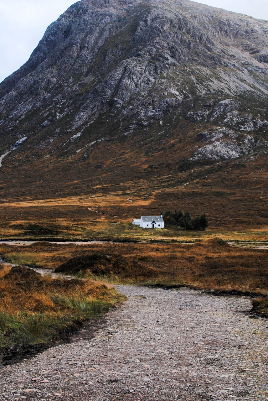 mountain highland cloud free photo