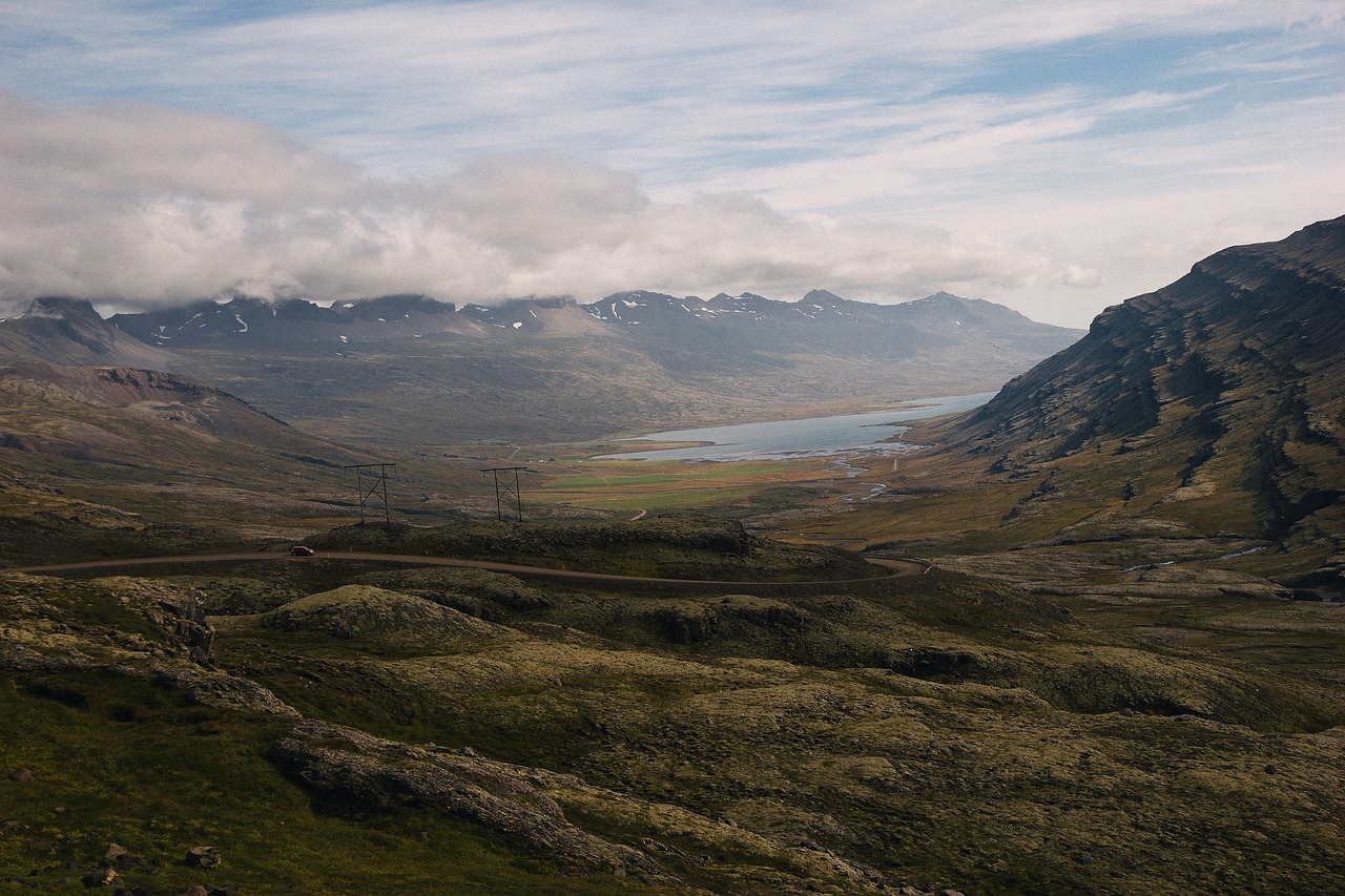 mountain highland cloud free photo