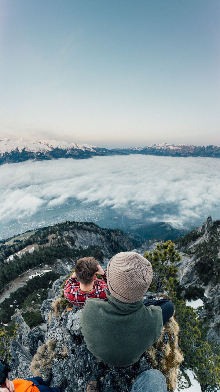 mountain highland cloud free photo