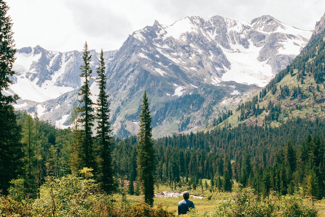 mountain highland cloud free photo