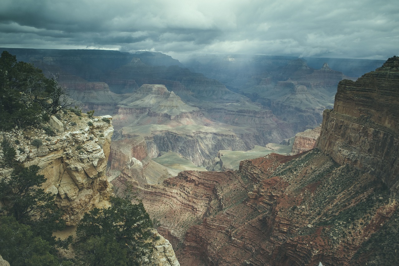 mountain highland cloud free photo