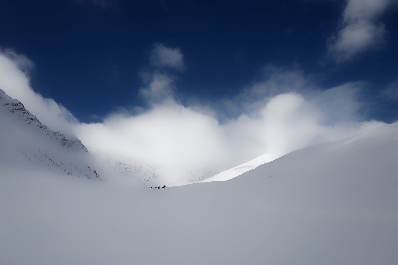 mountain snow winter free photo