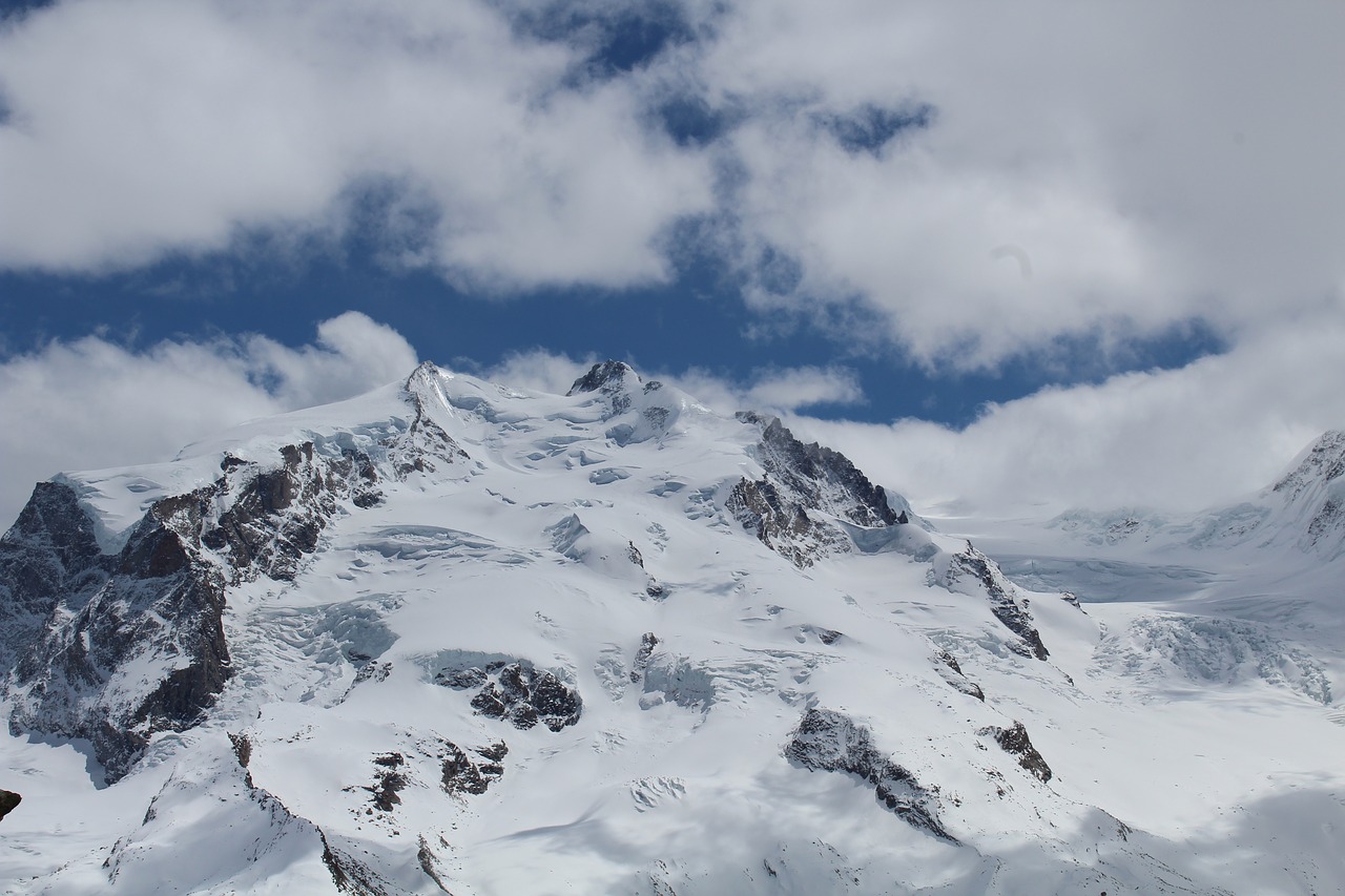 mountain snow nature free photo