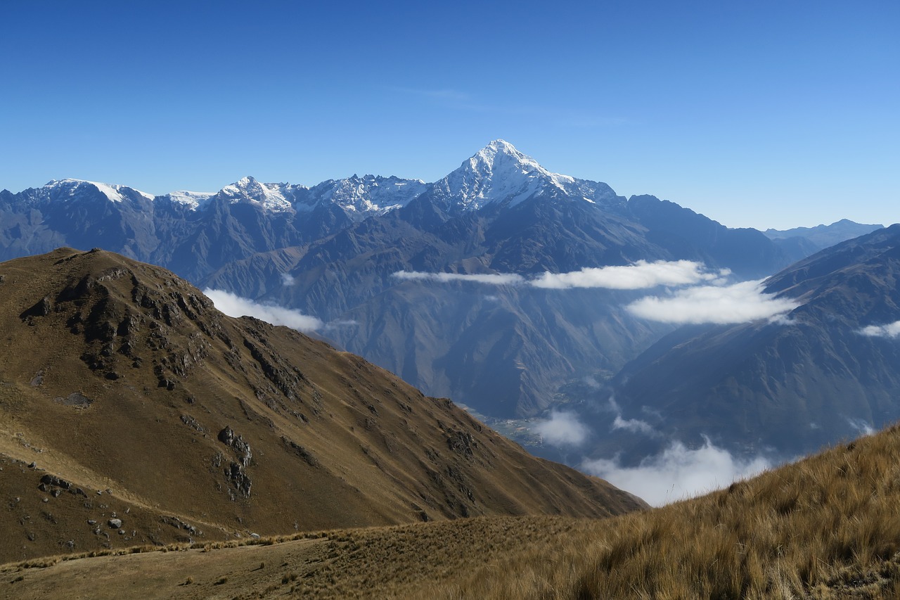 mountain panoramic snow free photo