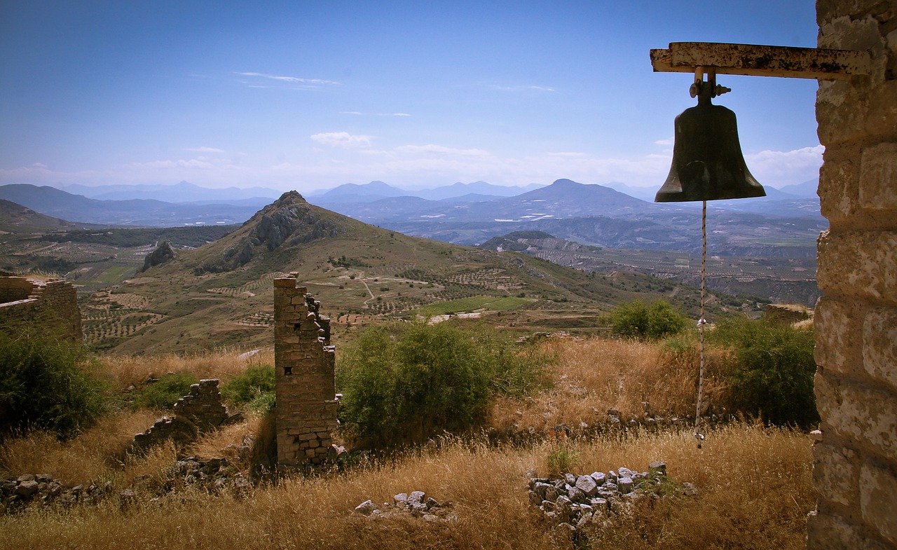 mountain travel sky free photo