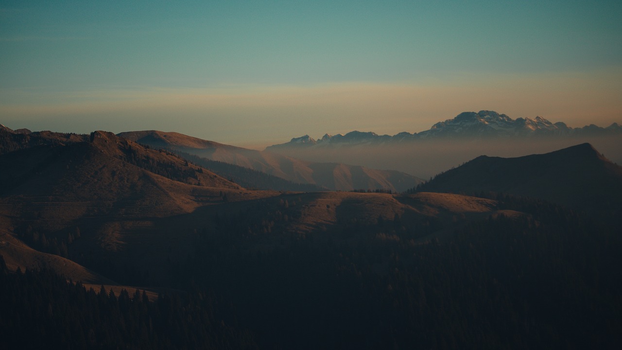 mountain  landscape  panoramic free photo