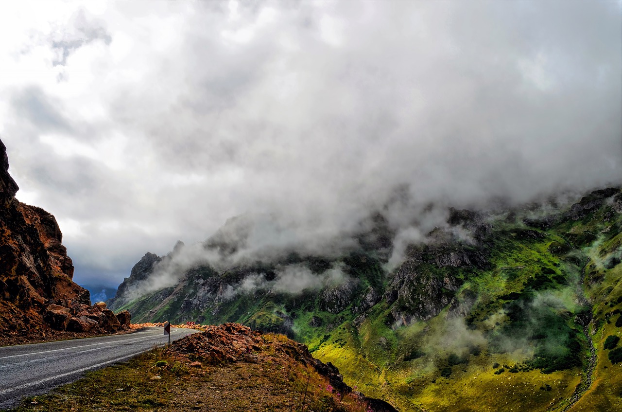 mountain  nature  panoramic free photo