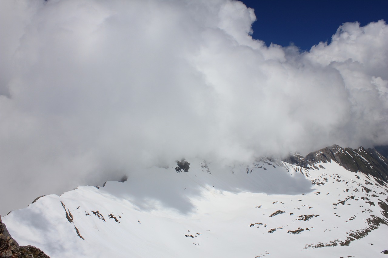 mountain clouds snow free photo