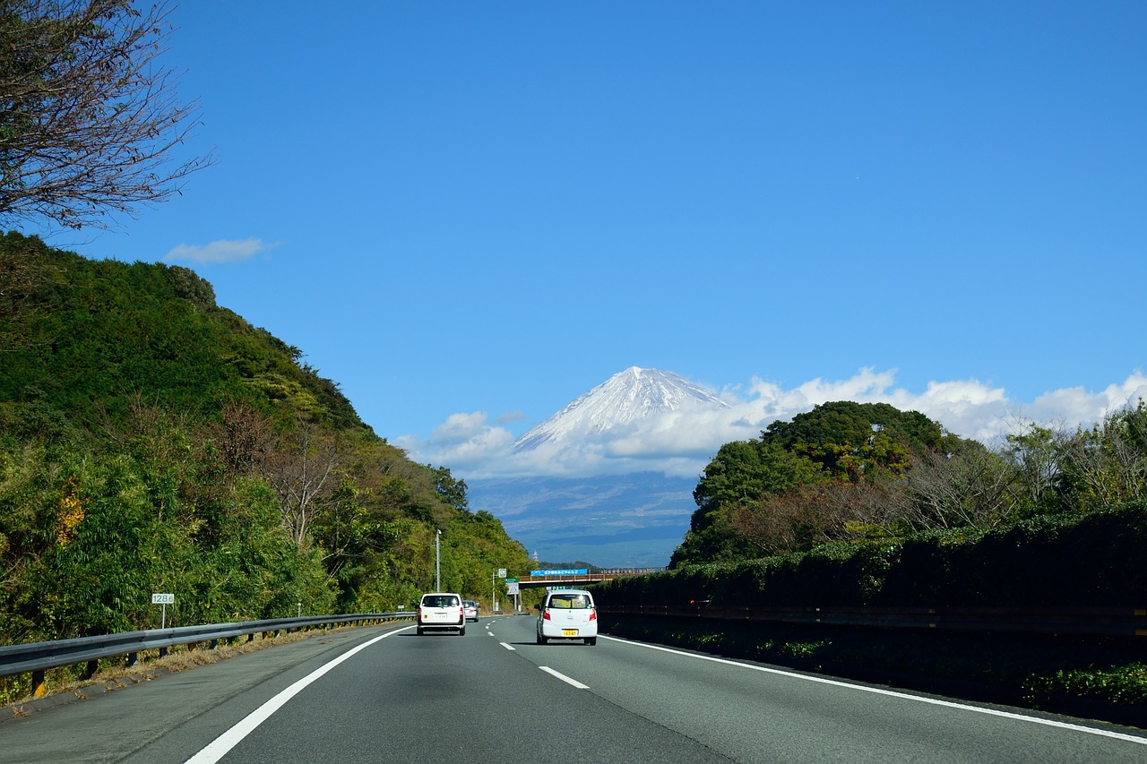 mountain  japan  hills free photo